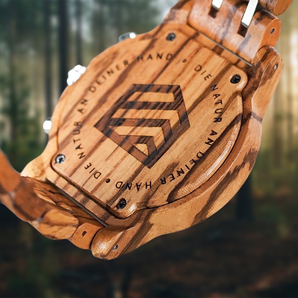 Rom Herrenuhr – Minimalistisches Holzdesign für Männer und Frauen