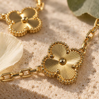 18k Gold Kleeblatt Fiora