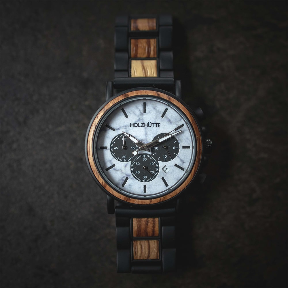 Nachhaltige Holzuhr New York – Zeitlos und einzigartig