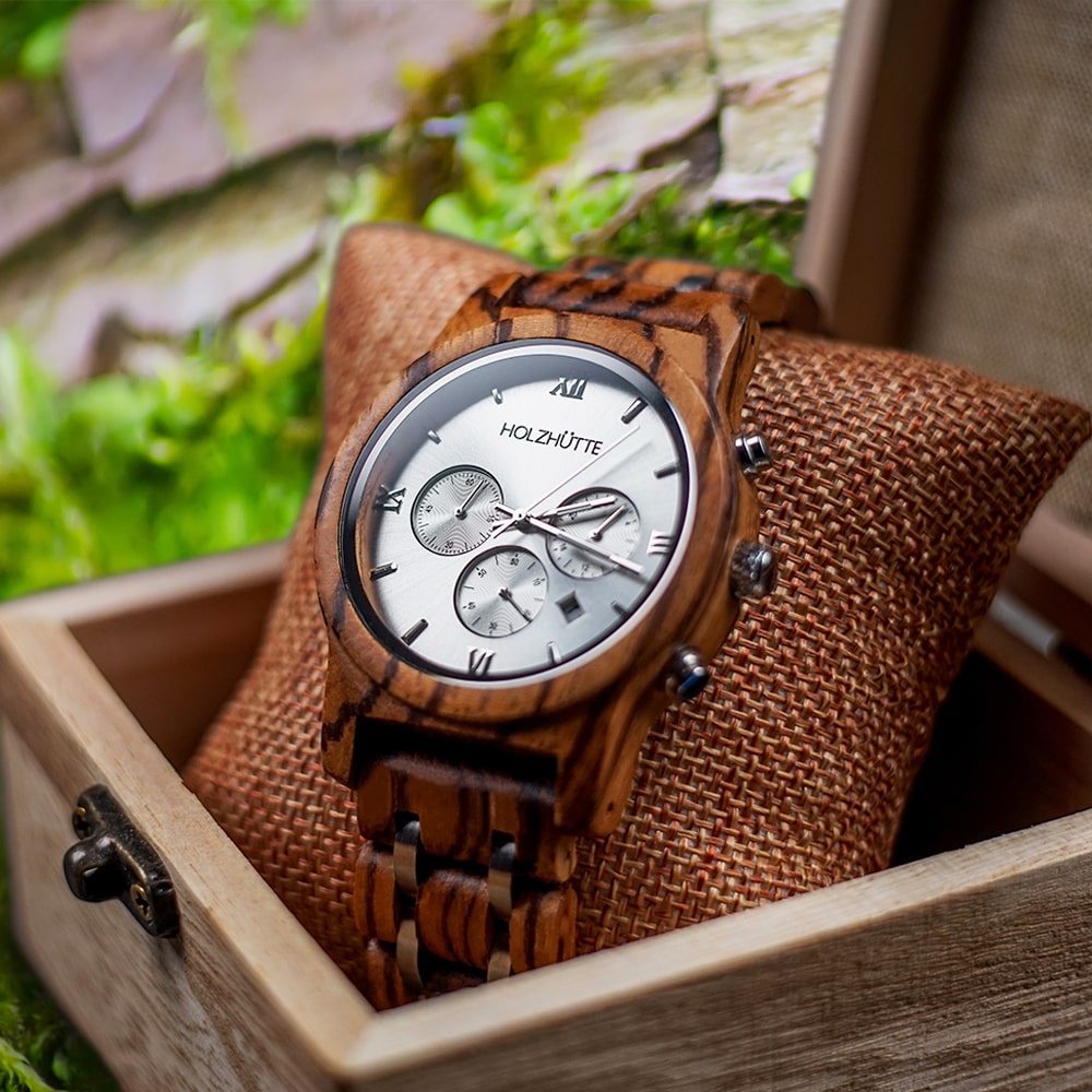 Chronograph Holzarmbanduhr in braun für Herren